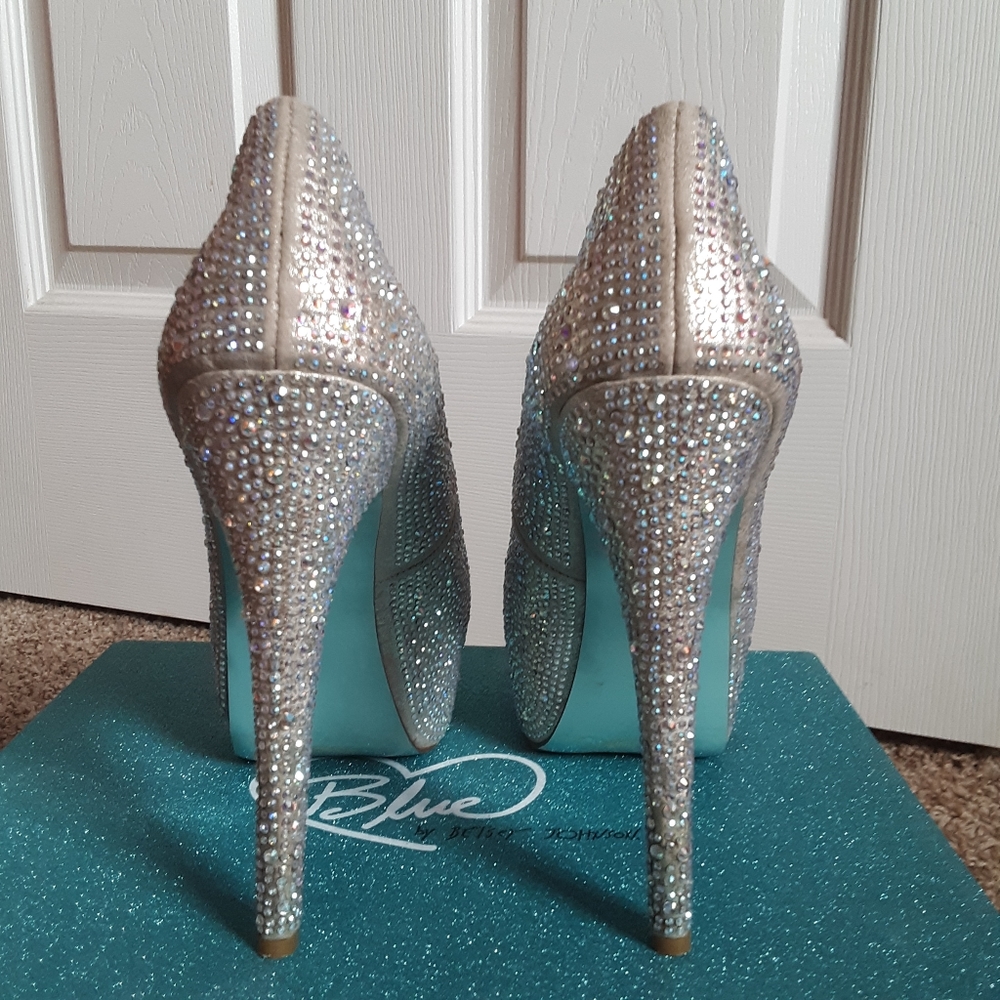 Betsey Johnson WISH Iridescent Platform Heels - Picture 6 of 10